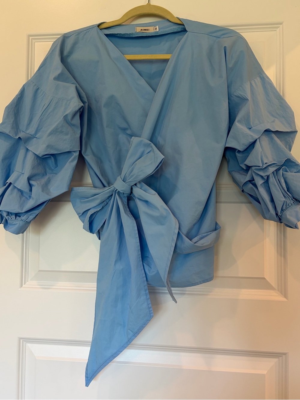 Aomei Stunning Light Blue Wrap Blouse with Tie Waist and Balloon Sleeves, Medium - Picture 2 of 7